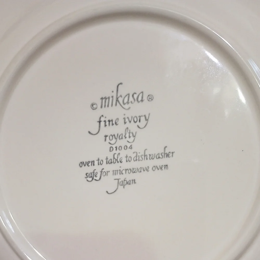Pair Mikasa Royalty Salad Plates Fine Ivory